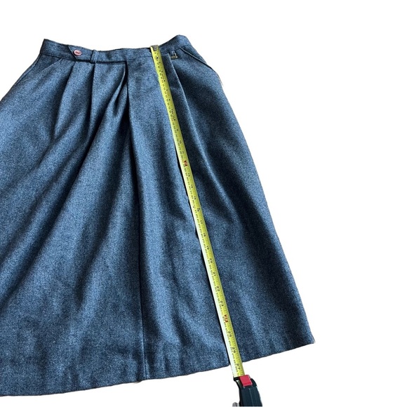 Vintage Tamco Montreal Wool Skirt High Waist Pleated A-Line Midi, 80s classic - Picture 7 of 8